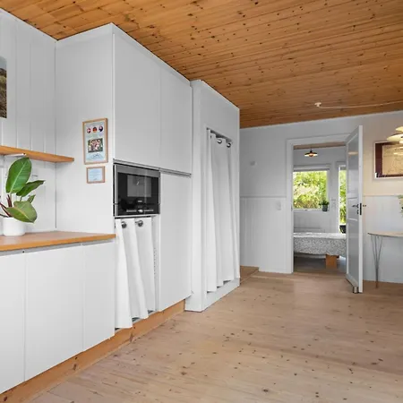 Holiday home Taio - 500m From The Sea By Interhome Lakolk