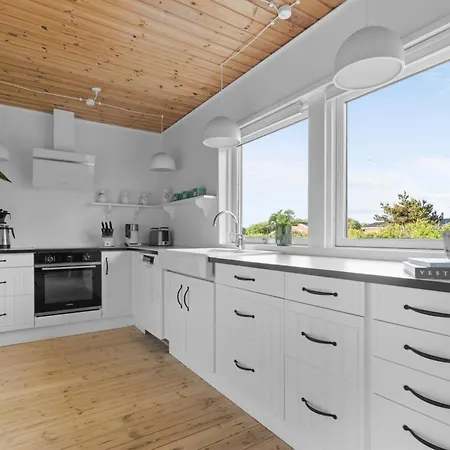 Taio - 500m From The Sea By Interhome Holiday home Lakolk